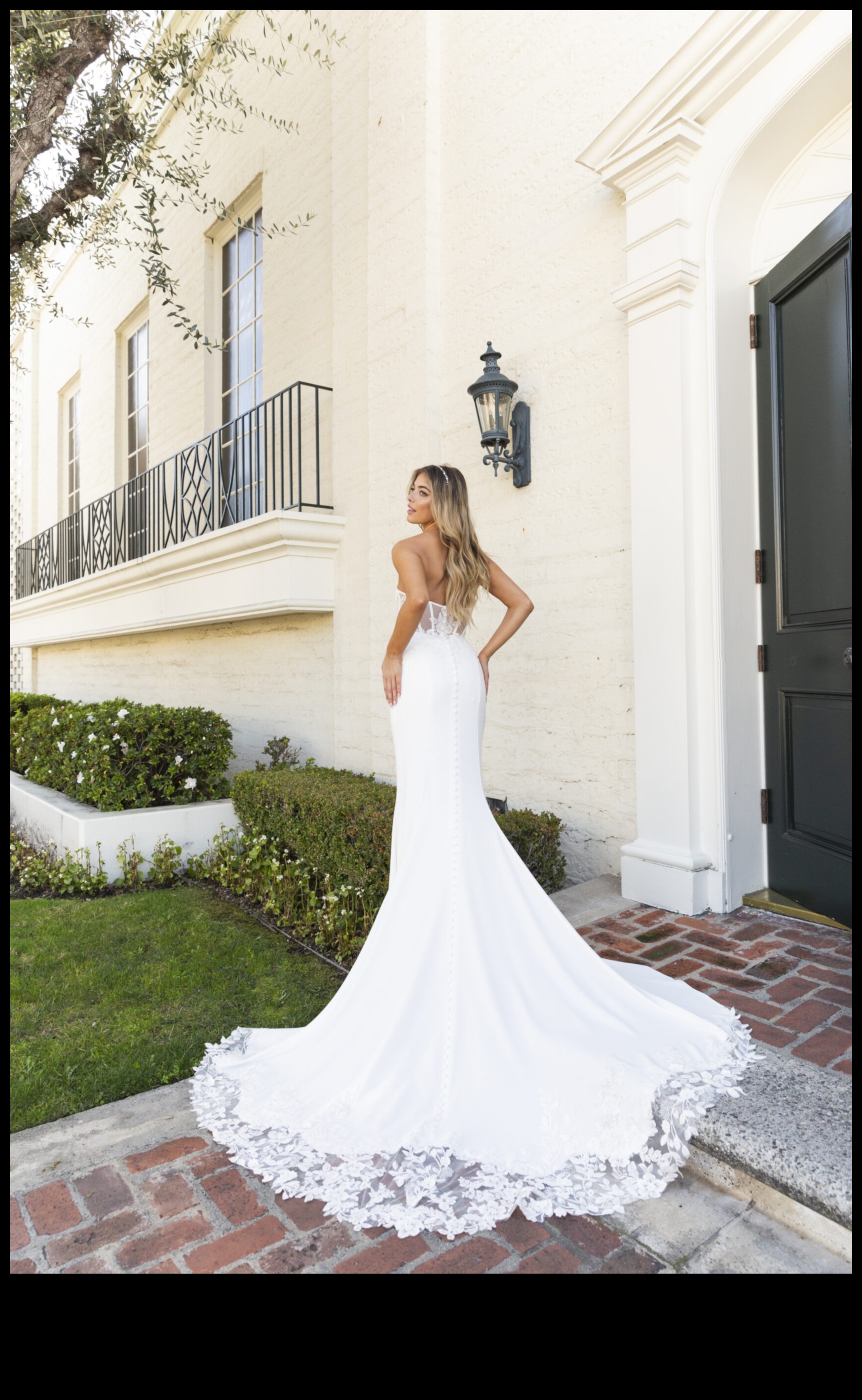 Cityscape Glam: Τολμηρές και όμορφες μοντέρνες νυφικές τουαλέτες